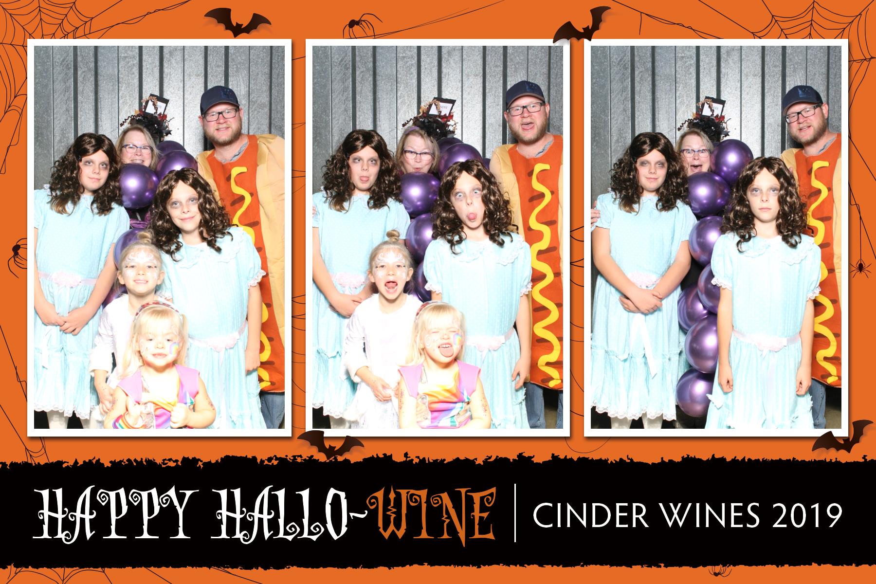 Cinder Hallowine | View more photos from the event at gallery.niknoxphotobox.com/u/NiKnox-Photo-Box/Cinder-Hallowine